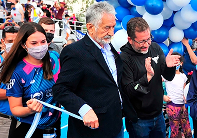 Cintia-Ramirez-y-Micky-Berardo-1-930x621-1