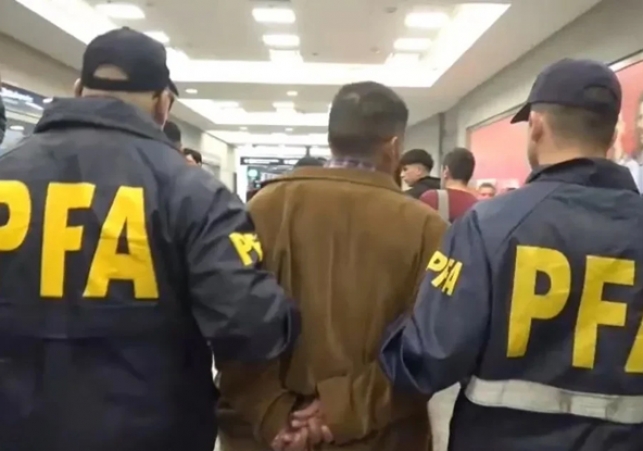 extranjeros expulsados